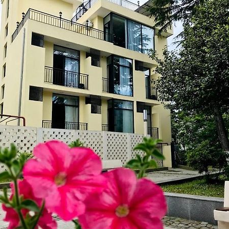 Gurya Hotel Kobuleti ภายนอก รูปภาพ