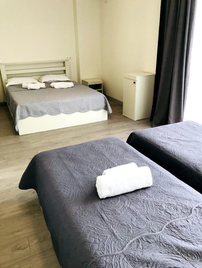 Gurya Hotel Kobuleti ภายนอก รูปภาพ