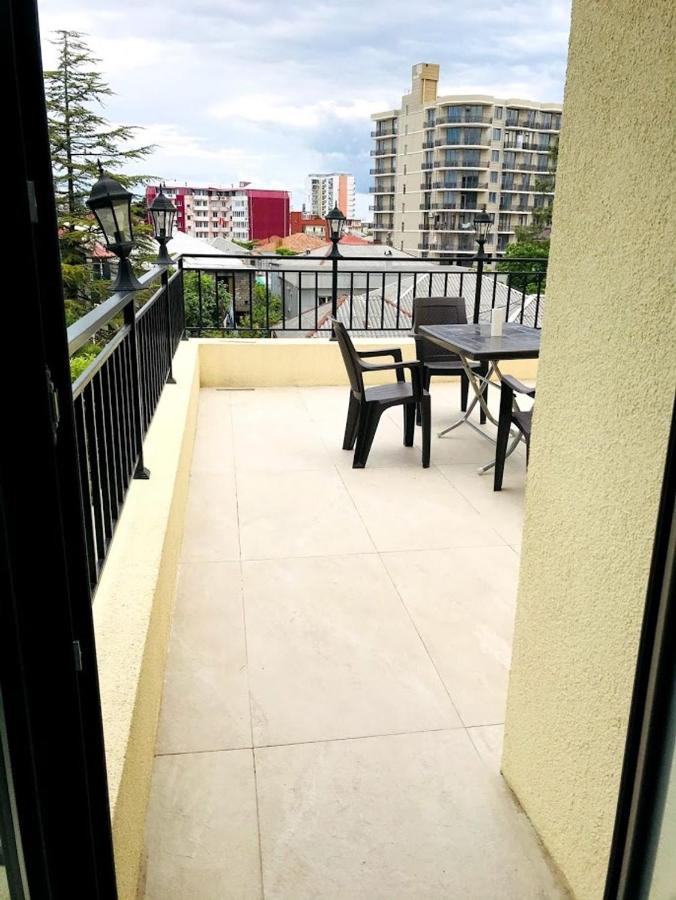 Gurya Hotel Kobuleti ภายนอก รูปภาพ