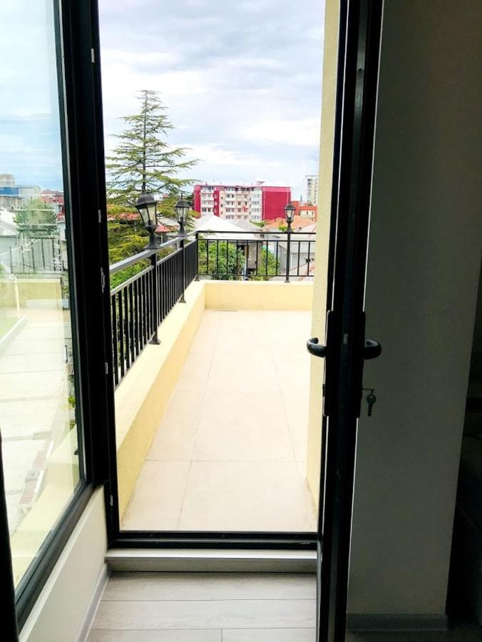 Gurya Hotel Kobuleti ภายนอก รูปภาพ