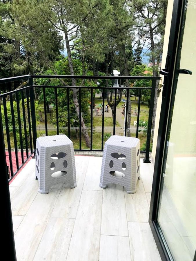 Gurya Hotel Kobuleti ภายนอก รูปภาพ
