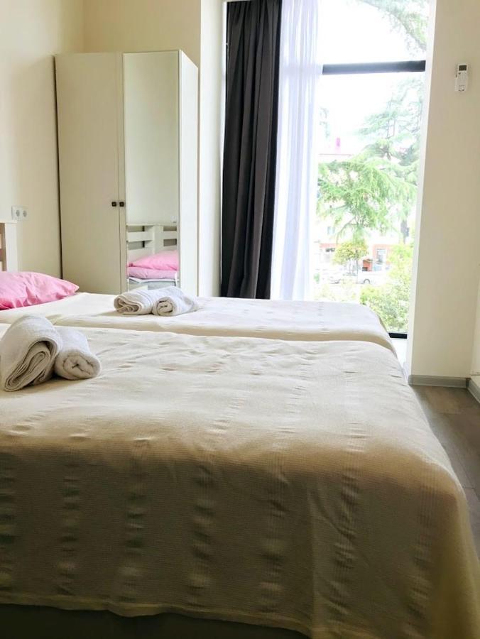 Gurya Hotel Kobuleti ภายนอก รูปภาพ