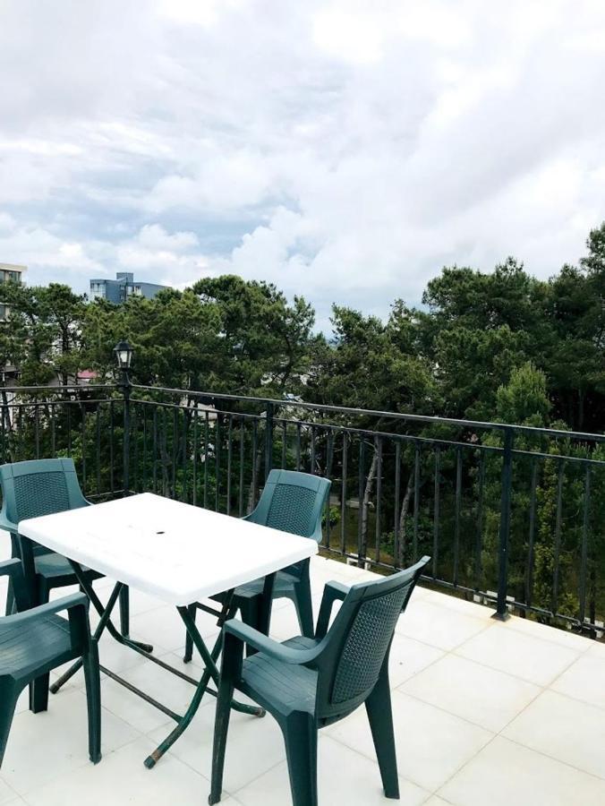 Gurya Hotel Kobuleti ภายนอก รูปภาพ
