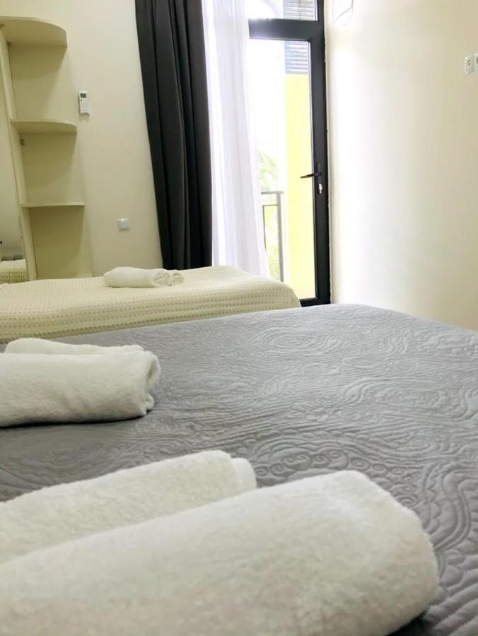 Gurya Hotel Kobuleti ภายนอก รูปภาพ