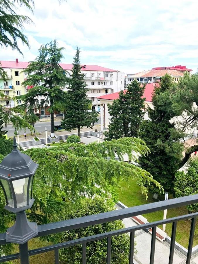 Gurya Hotel Kobuleti ภายนอก รูปภาพ